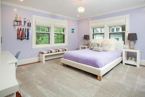 130 Dean Rd, Brookline, MA 02445 photo 15