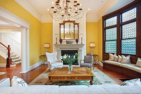 130 Dean Rd, Brookline, MA 02445 photo 4