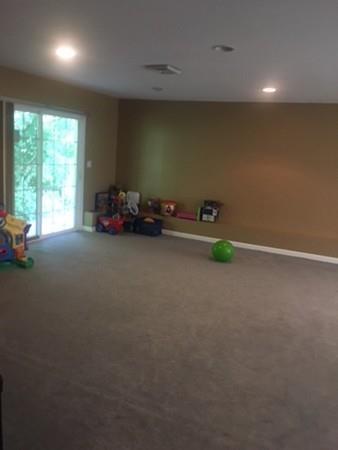 1096 Laurel St, Fall River, MA 02721 photo 20