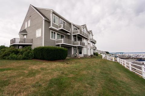 700 Shore Dr #1005, Fall River, MA 02721 photo 1