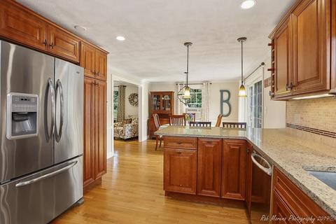 9 Crescent Dr, Georgetown, MA 01833 photo 17