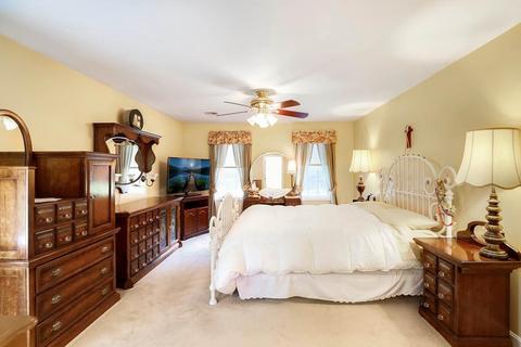 13 Centennial Dr, Blackstone, MA 01504 photo 25