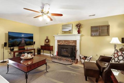 13 Centennial Dr, Blackstone, MA 01504 photo 16