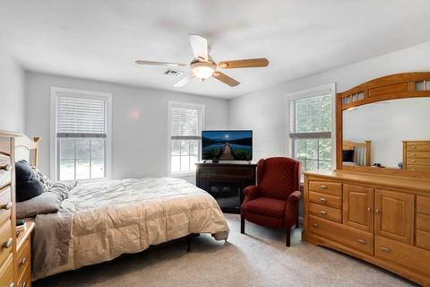 13 Centennial Dr, Blackstone, MA 01504 photo 19