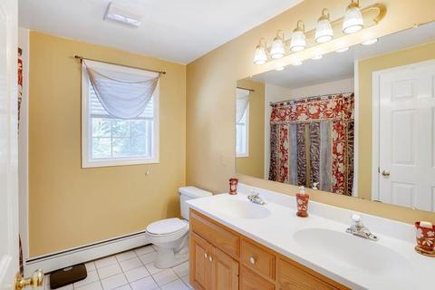 13 Centennial Dr, Blackstone, MA 01504 photo 24