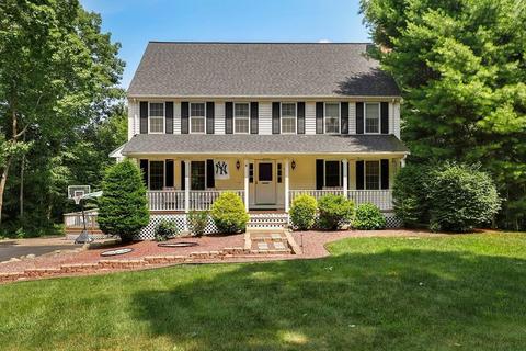 13 Centennial Dr, Blackstone, MA 01504 photo 1