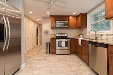 4 Erwin Rd, North Reading, MA 01864 photo 9
