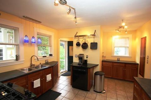 52 Highland St, Reading, MA 01867 photo 13
