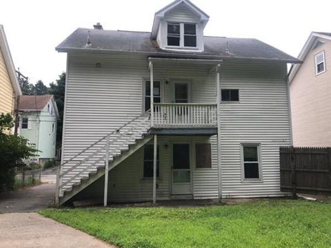 34 Aspen St, Ware, MA 01082 photo 5