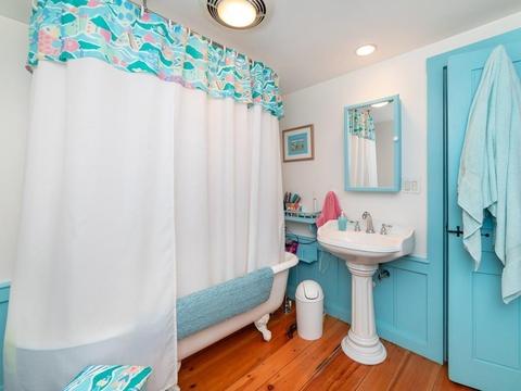 269 Hale St, Beverly, MA 01915 photo 19
