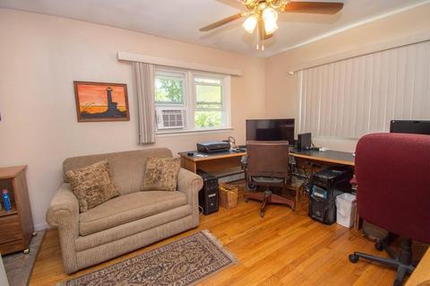 41 Senator St, Springfield, MA 01129 photo 14