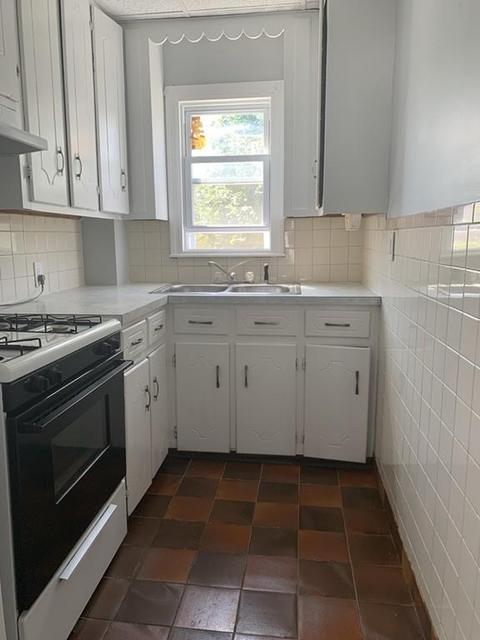 507 3rd St, Fall River, MA 02721 photo 10