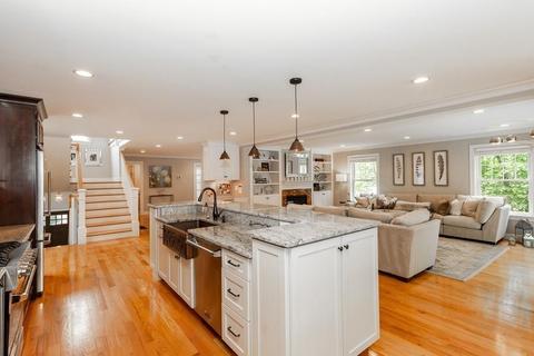 19 Wright St, Arlington, MA 02474 photo 8