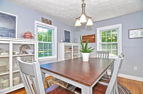 237 Conlyn Ave, Franklin, MA 02038 photo 9