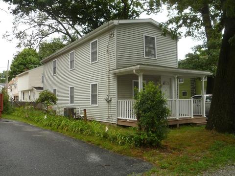 7 E Lake St, Worcester, MA 01604 photo 1