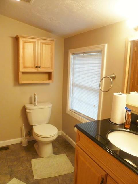 7 E Lake St, Worcester, MA 01604 photo 6
