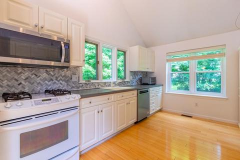 833 Edgell Rd, Framingham, MA 01701 photo 9