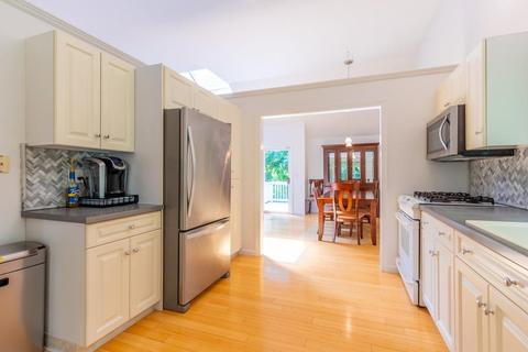 833 Edgell Rd, Framingham, MA 01701 photo 10