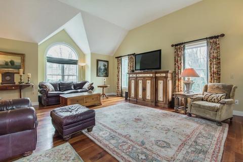 117 Fall Ln, Franklin, MA 02038 photo 16