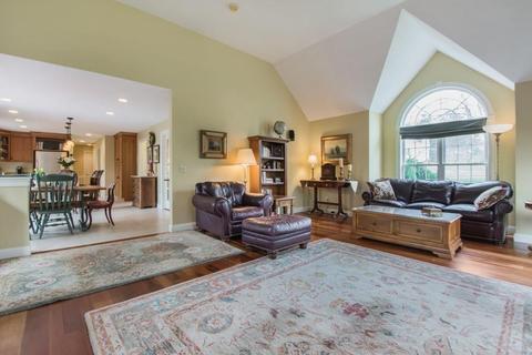 117 Fall Ln, Franklin, MA 02038 photo 17