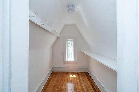 37 Tiffany St, Springfield, MA 01108 photo 18