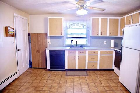 62 Everit Ave, Framingham, MA 01702 photo 4
