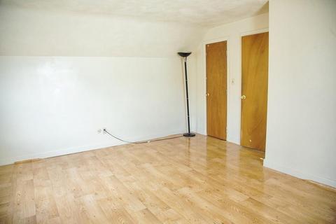 62 Everit Ave, Framingham, MA 01702 photo 8