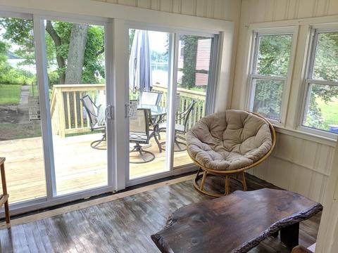 47 Glenmore St, Springfield, MA 01129 photo 9