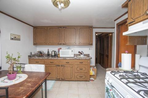 121 Plain St, Fall River, MA 02723 photo 23