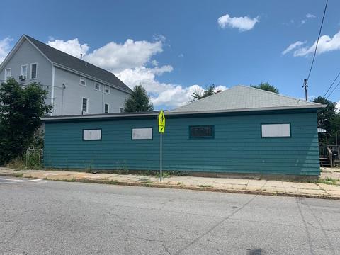 940 Stafford Rd, Fall River, MA 02721 photo 2