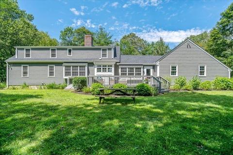 9 Maple St, Scituate, MA 02066 photo 2