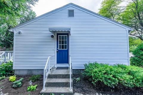 9 Droy Cir, Easthampton, MA 01027 photo 4