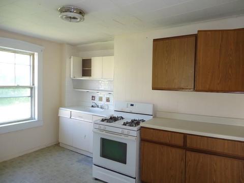 2 Cherry St, Hudson, MA 01749 photo 8