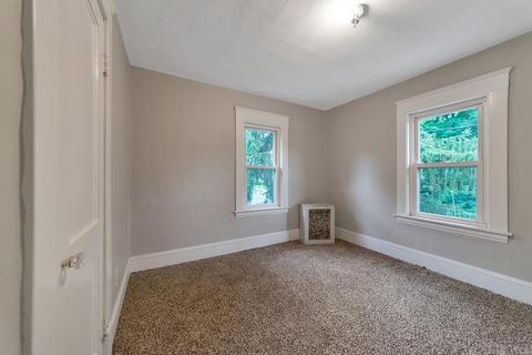 43 Preston St, Springfield, MA 01109 photo 13