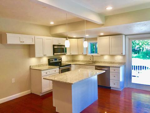 192 Maple St, Attleboro, MA 02703 photo 2