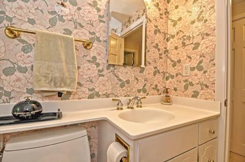 83 Monroe St, Dedham, MA 02026 photo 17