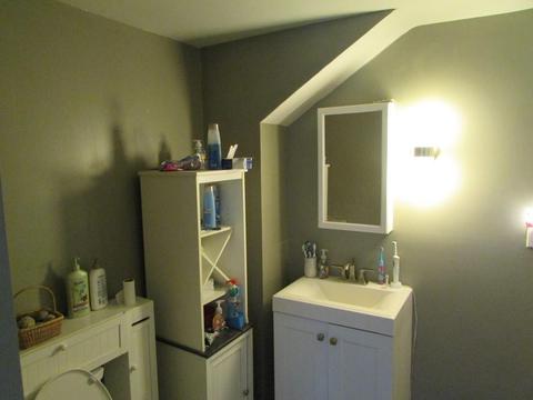 52 Redlands St, Springfield, MA 01104 photo 8
