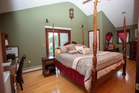 3 Brigham St, Maynard, MA 01754 photo 12