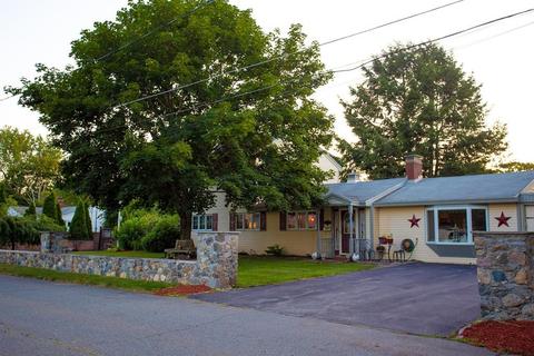 3 Brigham St, Maynard, MA 01754 photo 2