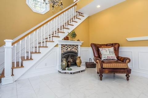 39 Beaver Dam Rd, Acushnet, MA 02743 photo 6