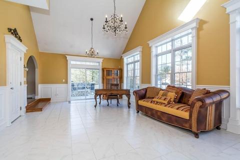 39 Beaver Dam Rd, Acushnet, MA 02743 photo 5