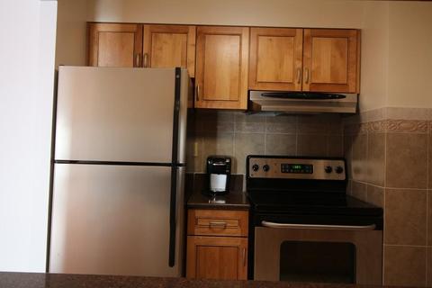 750 Davol St #512, Fall River, MA 02720 photo 4