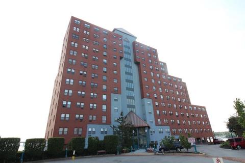 750 Davol St #512, Fall River, MA 02720 photo 1
