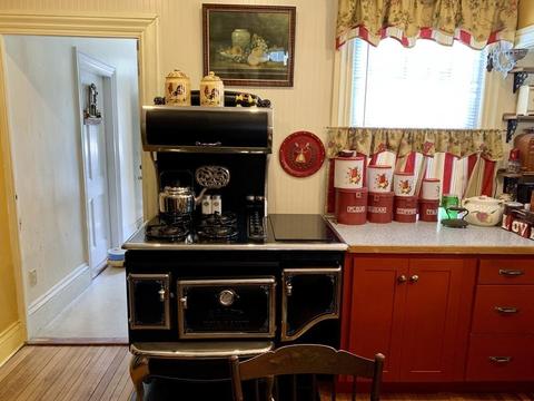 34 Walnut St, Fairhaven, MA 02719 photo 9