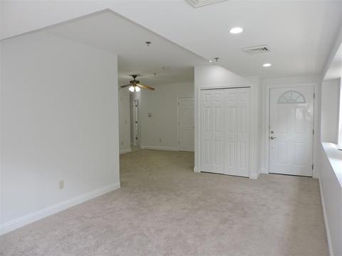 215 Mill St #103, Worcester, MA 01602 photo 17