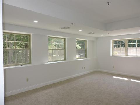 215 Mill St #103, Worcester, MA 01602 photo 20