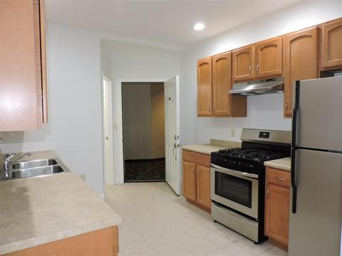 215 Mill St #103, Worcester, MA 01602 photo 6