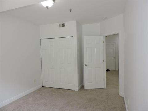 215 Mill St #103, Worcester, MA 01602 photo 28