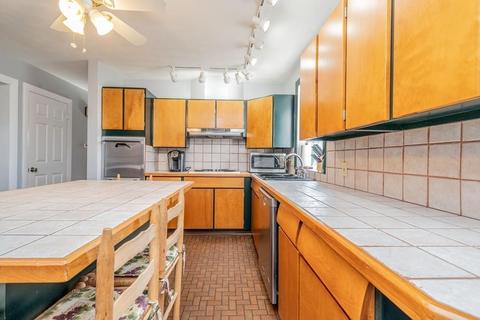 69 Harrow Rd, Springfield, MA 01118 photo 13