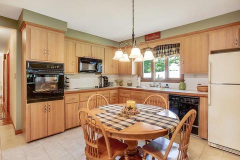 4 Donna Rd, Saugus, MA 01906 photo 23